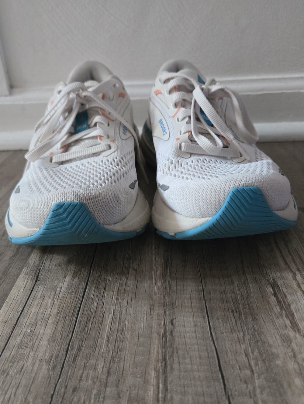 Brooks Adrenaline GTS Women's Running Shoes - White, Teal, Coral - Picture 6 of 14